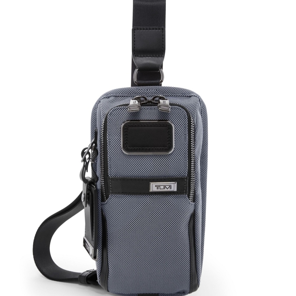 TUMI Men's Black and Gray Belt Bag